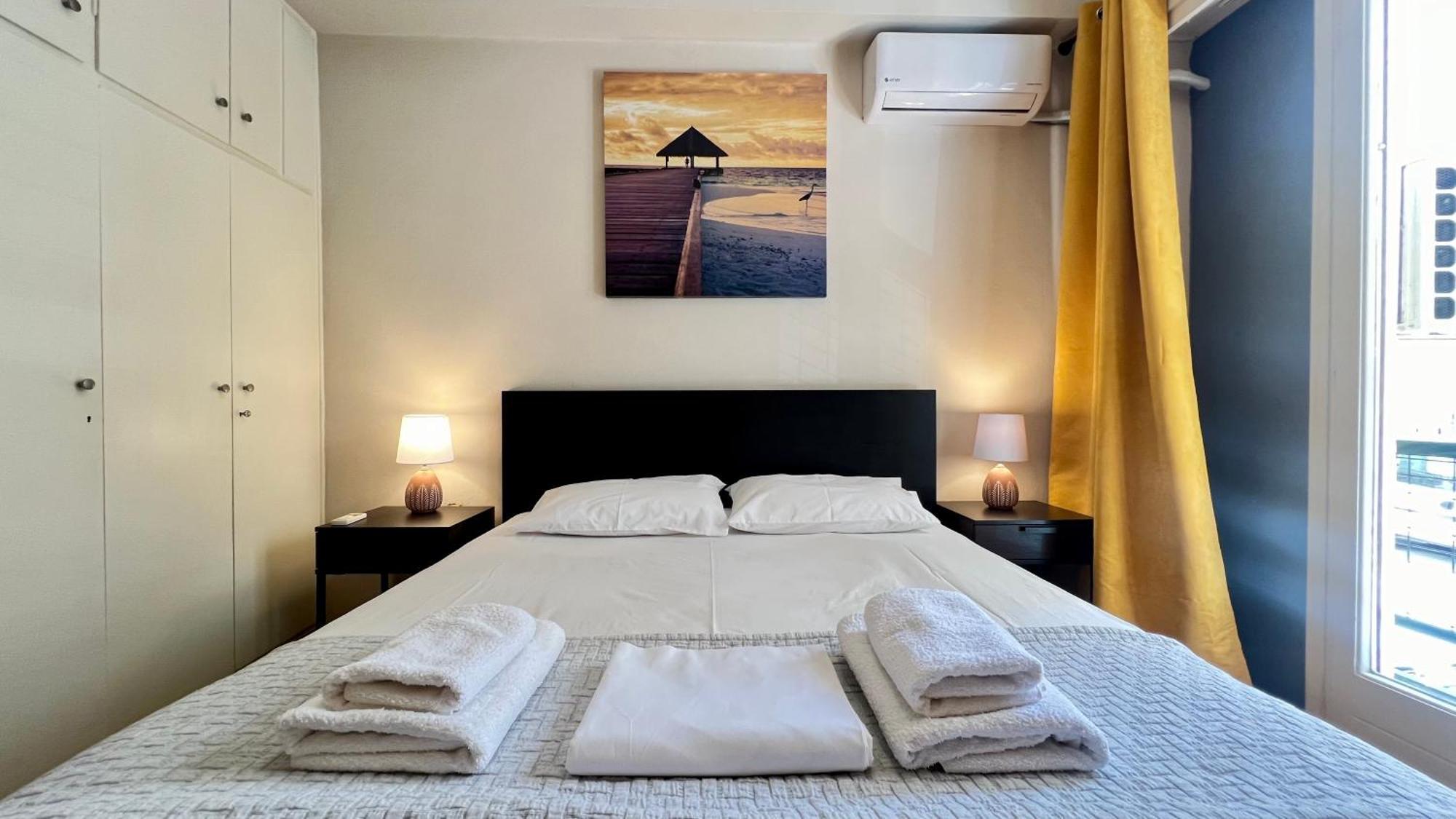 Modern & Cozy 51Sqm Apt In Thisseio Athens Ngoại thất bức ảnh