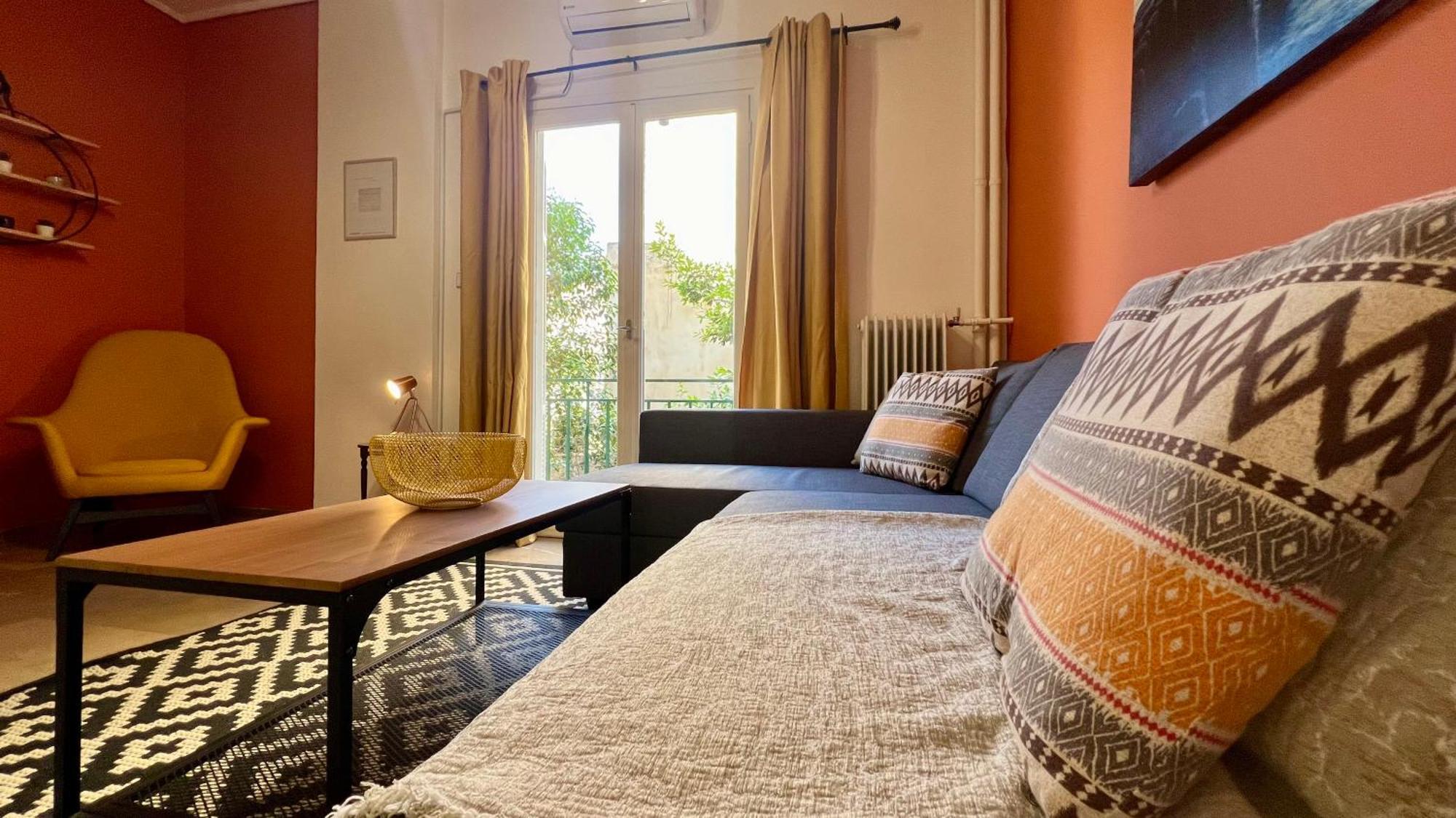 Modern & Cozy 51Sqm Apt In Thisseio Athens Ngoại thất bức ảnh